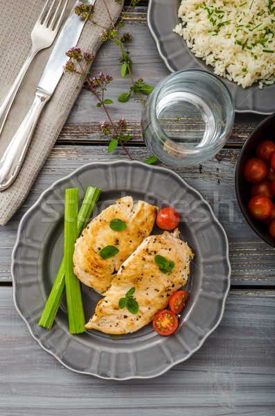 Déjeuner poitrine de poulet légumes riz eau fitness [[stock_photo]] © Peteer