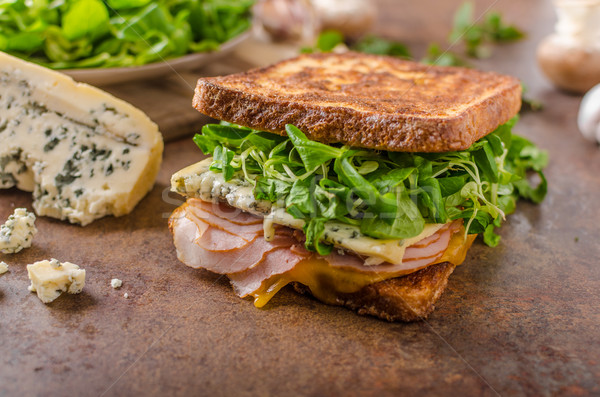 Stockfoto: Frans · toast · schimmelkaas · salade · ham · heerlijk