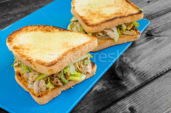 Pollo sandwich sedano senape pollo alla griglia insalata Foto d'archivio © Peteer