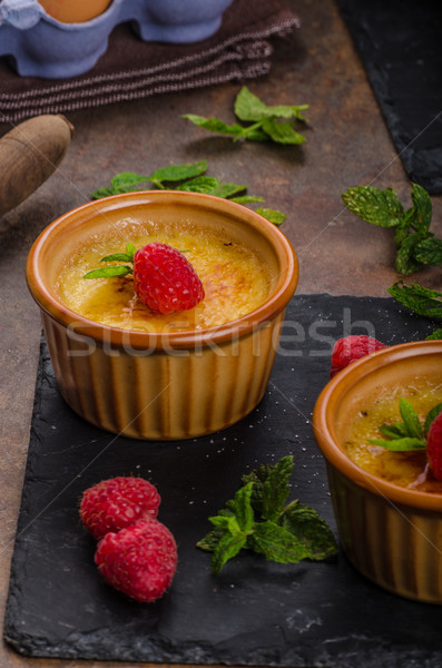Delicious creme brulee Stock photo © Peteer