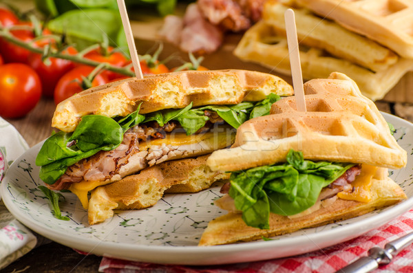 Sandwich spek kip vers salade voedsel Stockfoto © Peteer