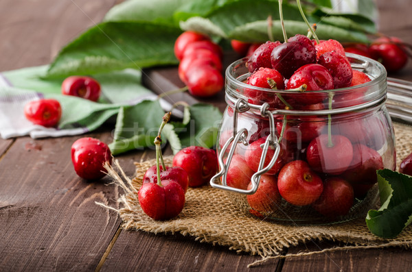 Foto stock: Cerezas · naturales · bio · calidad · manos