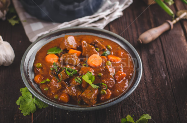 Ragoût de boeuf carottes alimentaire photographie herbes à l'intérieur [[stock_photo]] © Peteer