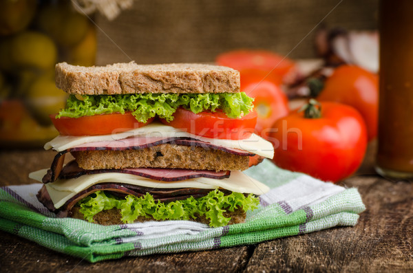 Stok fotoğraf: Füme · et · sandviç · taze · peynir · marul