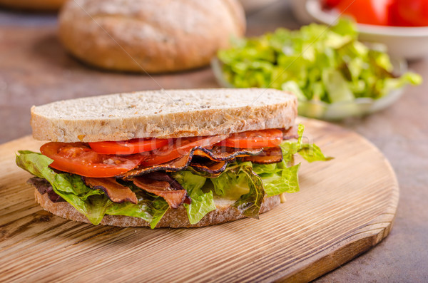 Blt kanapkę sałata zdrowych chleba żywności Zdjęcia stock © Peteer