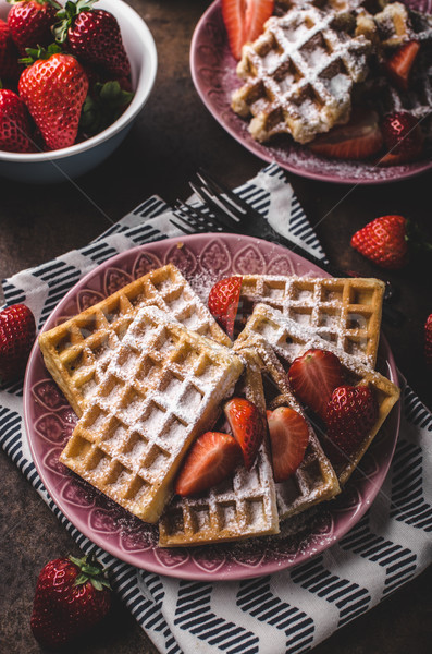 Foto stock: Morangos · chocolate · topo · de · café