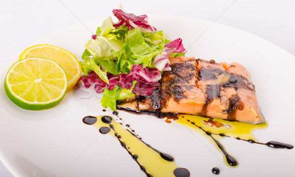 鮭 削減 バルサミコ酢 砂糖 新鮮な サラダ ストックフォト © Peteer