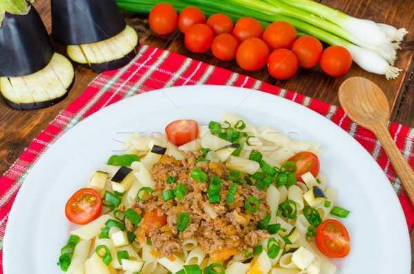 Makaronu sos bolognese bakłażan pomidorów drewna tle Zdjęcia stock © Peteer