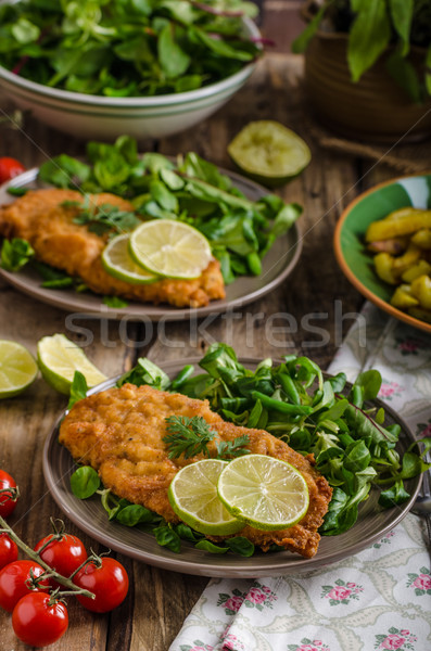 Weinig salade kalk mooie kerstomaatjes Stockfoto © Peteer