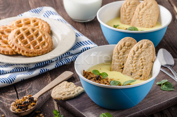 Vanilya puding ev yapımı granola basit tatlı Stok fotoğraf © Peteer