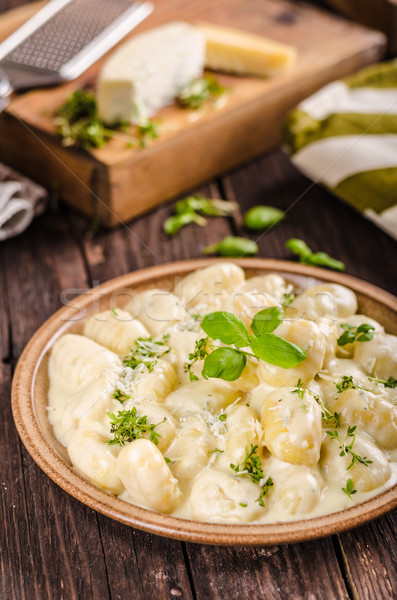 Foto stock: Queijo · queijo · azul · molho · ervas · topo · comida