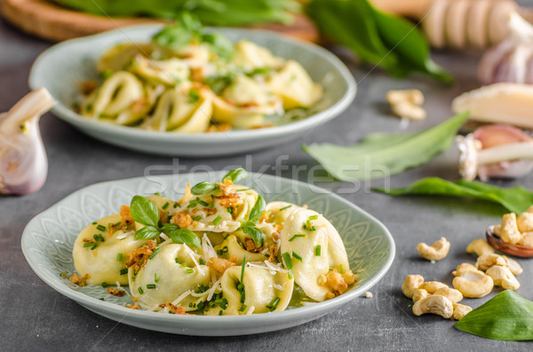 Ripieno tortellini aglio spinaci cipolla Foto d'archivio © Peteer