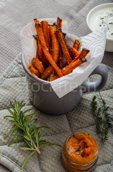 Sani vegetali chip patatine fritte sedano carote Foto d'archivio © Peteer