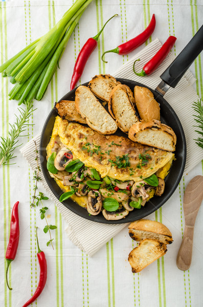 Foto stock: Cogumelos · alface · ervas · pimenta · francês · comida