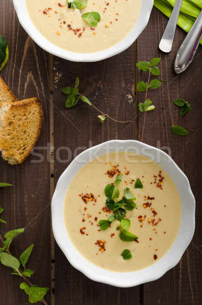 Kremowy cukinia zupa chili oregano Zdjęcia stock © Peteer