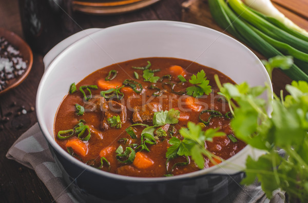 Ragoût de boeuf carottes alimentaire photographie herbes à l'intérieur [[stock_photo]] © Peteer