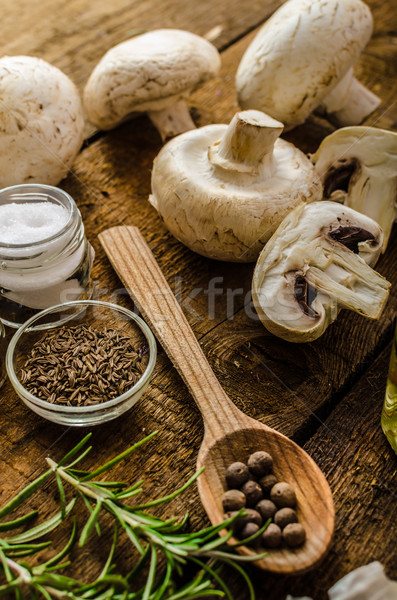 [[stock_photo]]: Bio · ail · épices · sauvage · champignons · maison