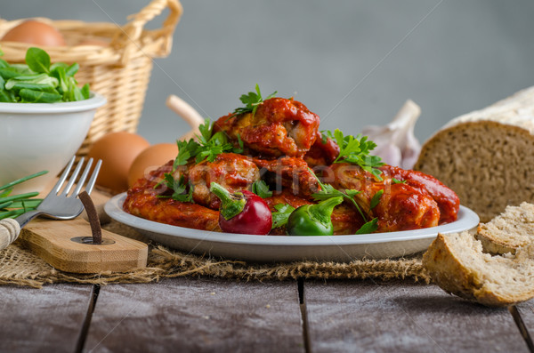 Heißen Huhn Flügel inländischen Brot Roggen Stock foto © Peteer