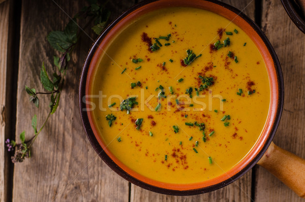 Zoete aardappel soep kruiden chili knoflook plaat Stockfoto © Peteer