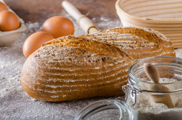 Házi készítésű kenyér rusztikus ropogós finom kész Stock fotó © Peteer