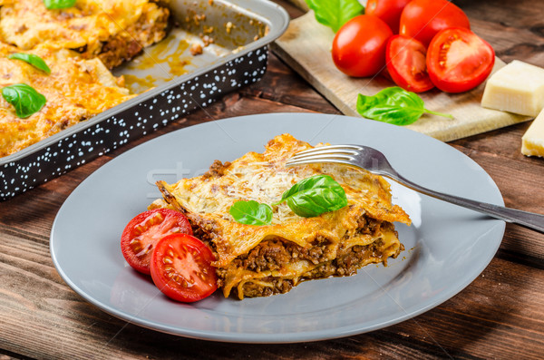 Foto d'archivio: Lasagna · carne · parmigiano · italiana · classico · semplice