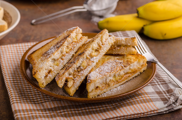 Foto stock: Manteiga · de · amendoim · banana · sanduíche · refeição · café · da · manhã