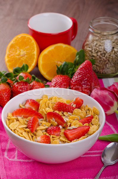 Stockfoto: Gezonde · ontbijt · cornflakes · melk · vruchten · aardbeien