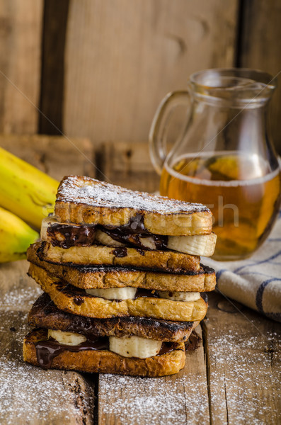 Franceza pâine prăjită banană ciocolată rustic imagine Imagine de stoc © Peteer