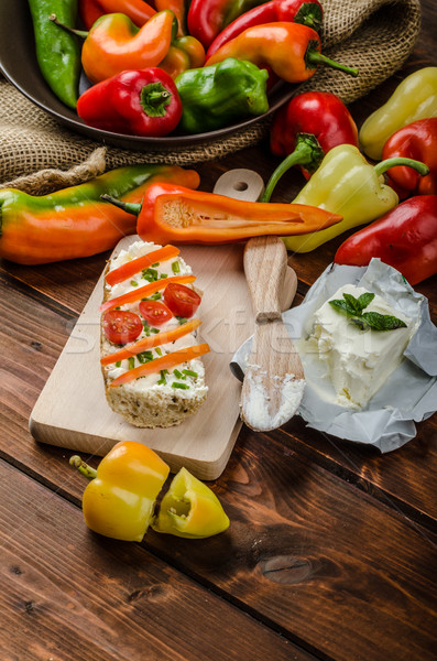 Foto stock: Saludable · baguette · queso · vegetales · hierbas · alimentos