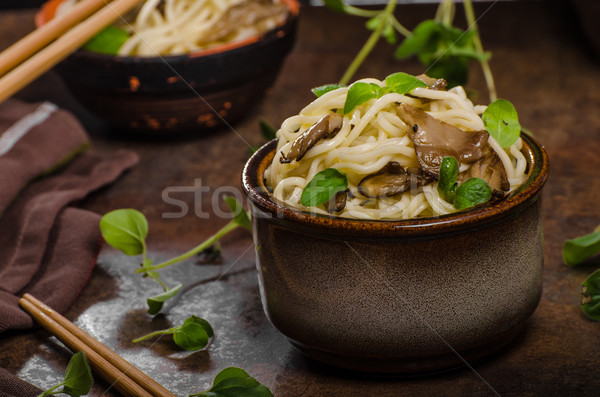 Chinois champignons fraîches herbes délicieux [[stock_photo]] © Peteer