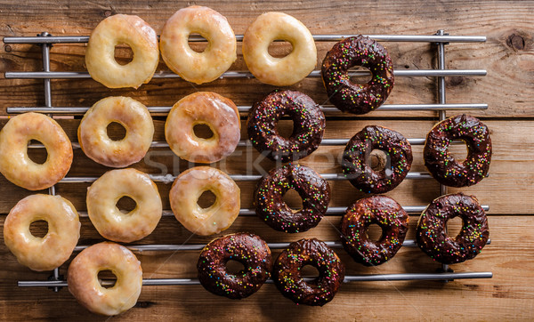 [[stock_photo]]: Maison · donuts · deux · sucre · chocolat · rustique