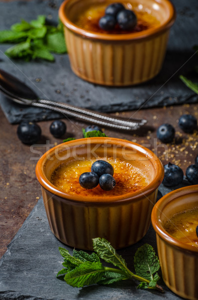 Stock photo: Creme brulee with berries