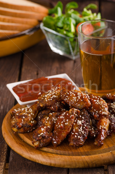 Grillcsirke szárnyak csípős szósz étel fotózás kész Stock fotó © Peteer