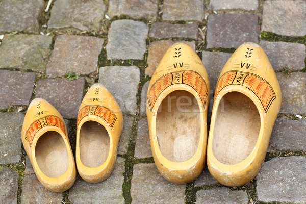 ペア 伝統的な オランダ語 黄色 木製 靴 ストックフォト © peter_zijlstra
