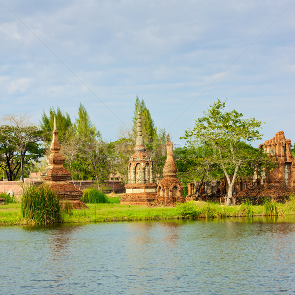 遺跡 古代 バンコク タイ ツリー 草 ストックフォト © PetrMalyshev
