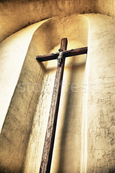 Crucifix mur vieux vue architecture [[stock_photo]] © PetrMalyshev