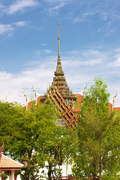 Templom ősi Bangkok Thaiföld fa felhők Stock fotó © PetrMalyshev