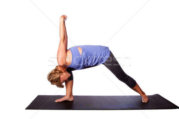 Yoga oefening vrouw krijger Stockfoto © phakimata