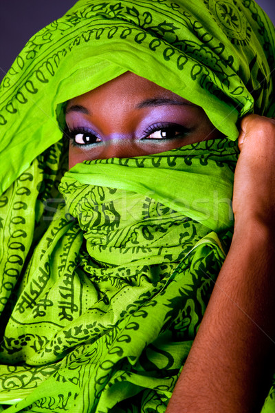 Afrikaanse vrouw sjaal gezicht onschuldige mooie Stockfoto © phakimata