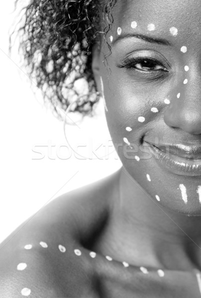 Foto d'archivio: Felice · tribali · volto · di · donna · metà · faccia · sorridere
