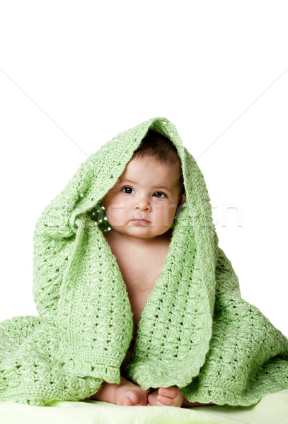 Aranyos baba ül zöld pléd gyönyörű Stock fotó © phakimata