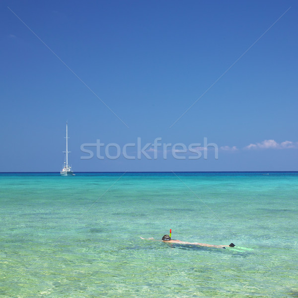 Stockfoto: Snorkelen · vrouw · zee · sport · alleen · vrouwelijke