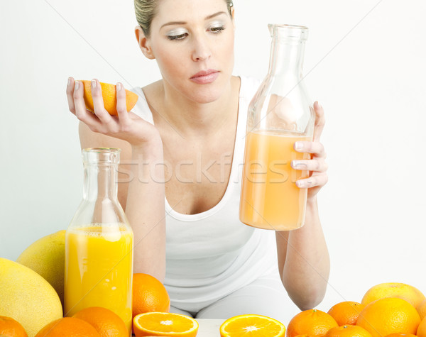 Retrato cítricos jugo de naranja mujeres frutas Foto stock © phbcz
