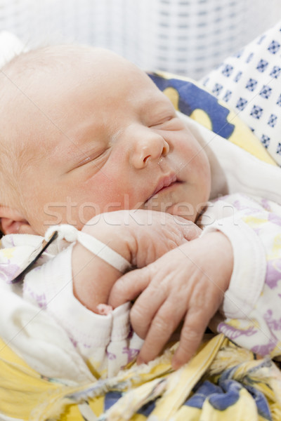 Porträt neu geboren mütterlichen Krankenhaus Mädchen Stock foto © phbcz