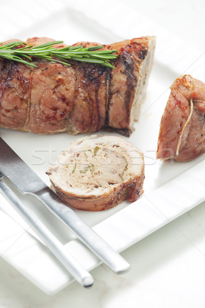 Borjúhús zsemle marhahús hús gyógynövények étel Stock fotó © phbcz