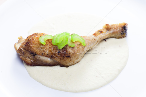 Kip been selderij saus plaat maaltijd Stockfoto © phbcz