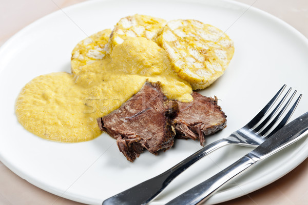 Roastbeef Sahne Platte Fleisch Messer Essen Stock foto © phbcz