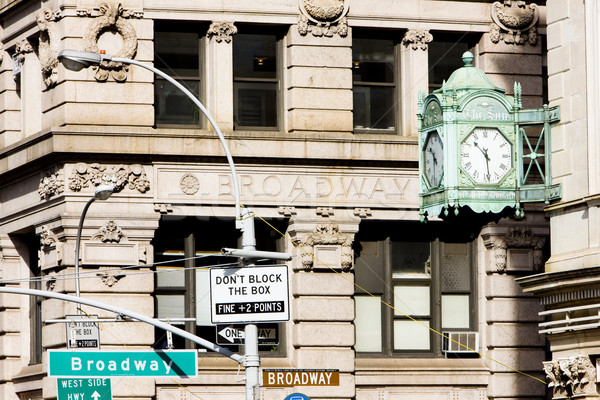 Broadway Manhattan New York City SUA semna clădirilor Imagine de stoc © phbcz