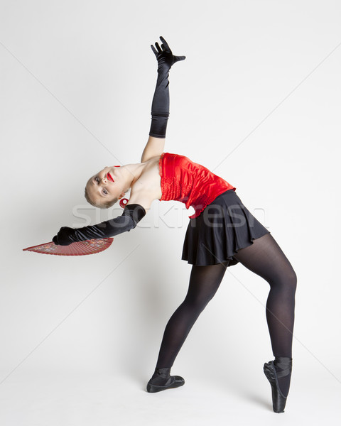Ballett-Tänzerin halten Fan Frauen Tanz rot Stock foto © phbcz