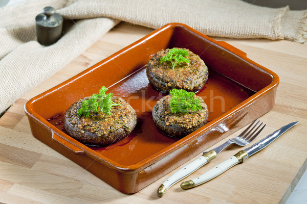 [[stock_photo]]: Cacahuètes · mélange · fourche · champignons · repas